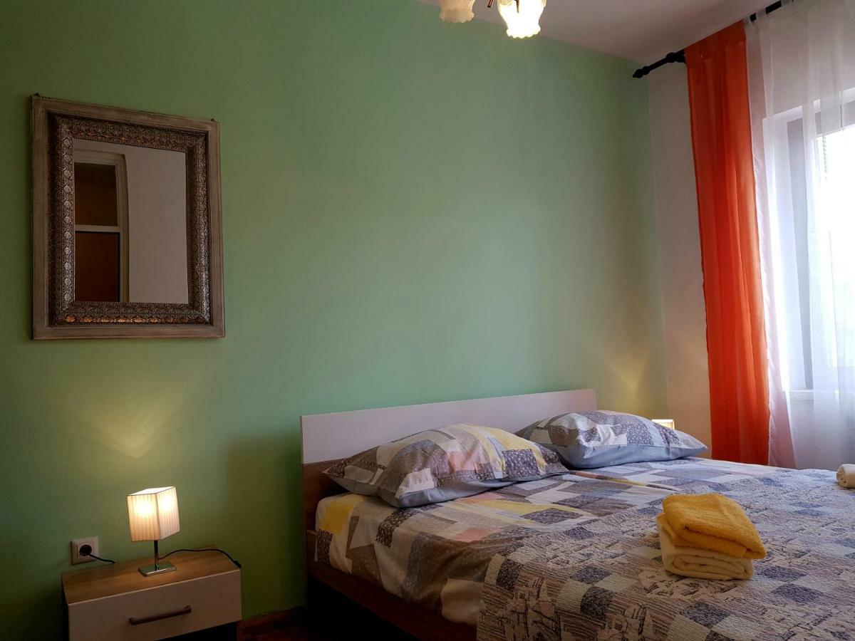 Apartment Mila Umag Luaran gambar