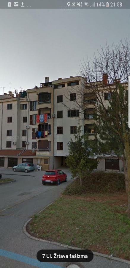 Apartment Mila Umag Luaran gambar